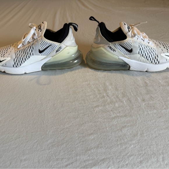 Nike Air Max 270 White and Black Sneakers - Picture 1 of 4